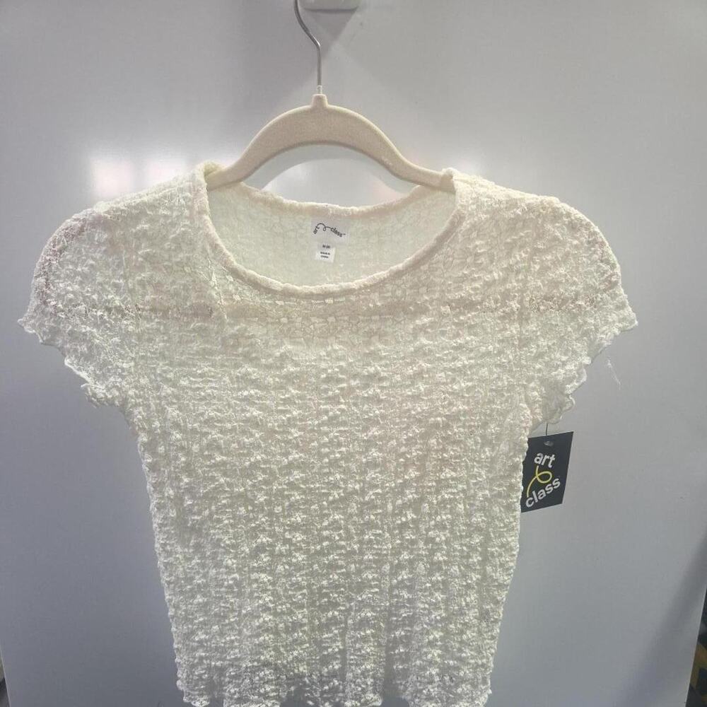 Girls pretty top with cami Art class size medium